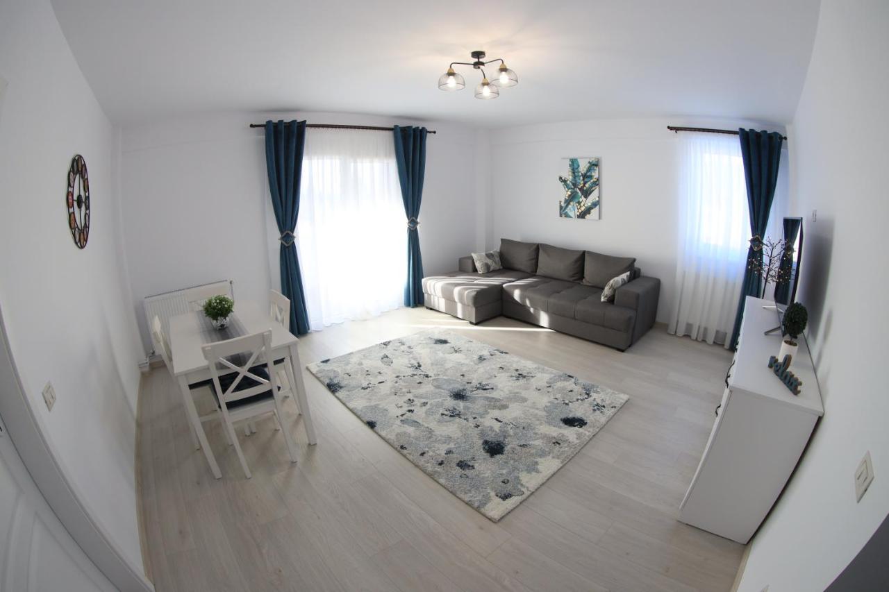 White Apartment Gura Humorului, Bucovina, Voronet Eksteriør bilde